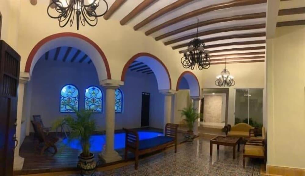 Hotel Catedral فالادوليد المظهر الخارجي الصورة