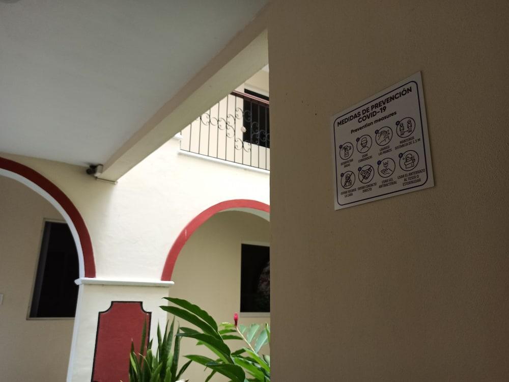 Hotel Catedral فالادوليد المظهر الخارجي الصورة
